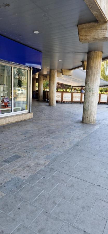 Nikolasstudiocenter Ploieşti Exterior foto